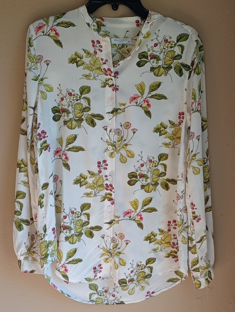 Equipment Femme Silk Button Front Garden Floral Top Size S/P
